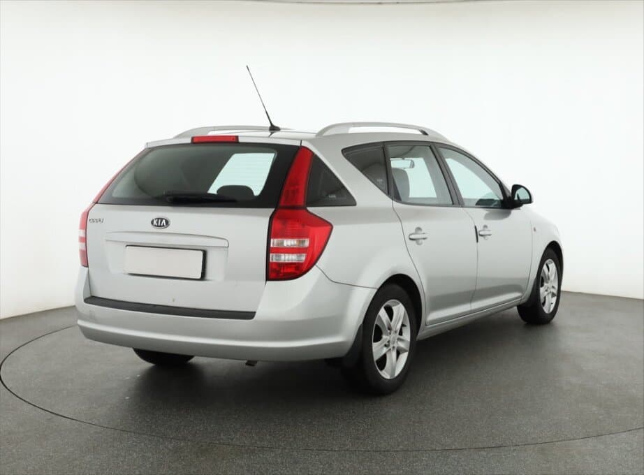 2007 Kia CEE'D - 7
