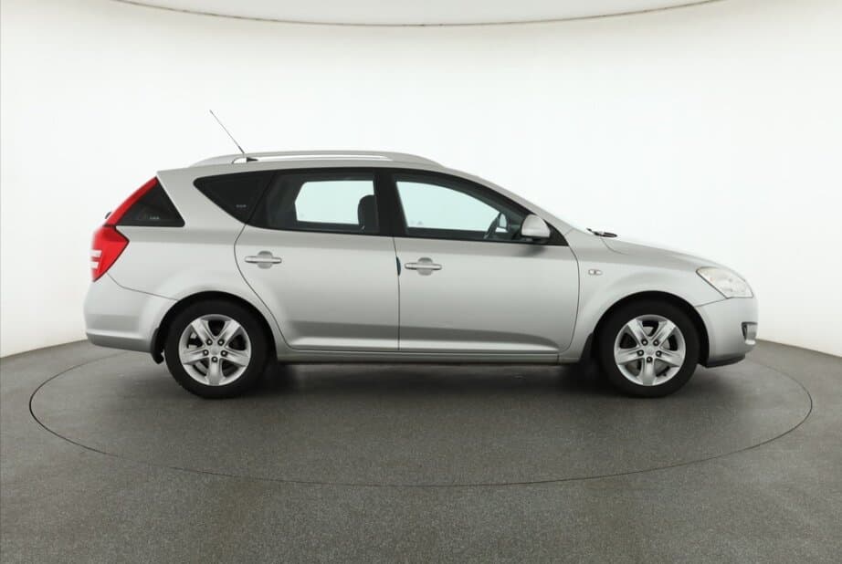 2007 Kia CEE'D - 8