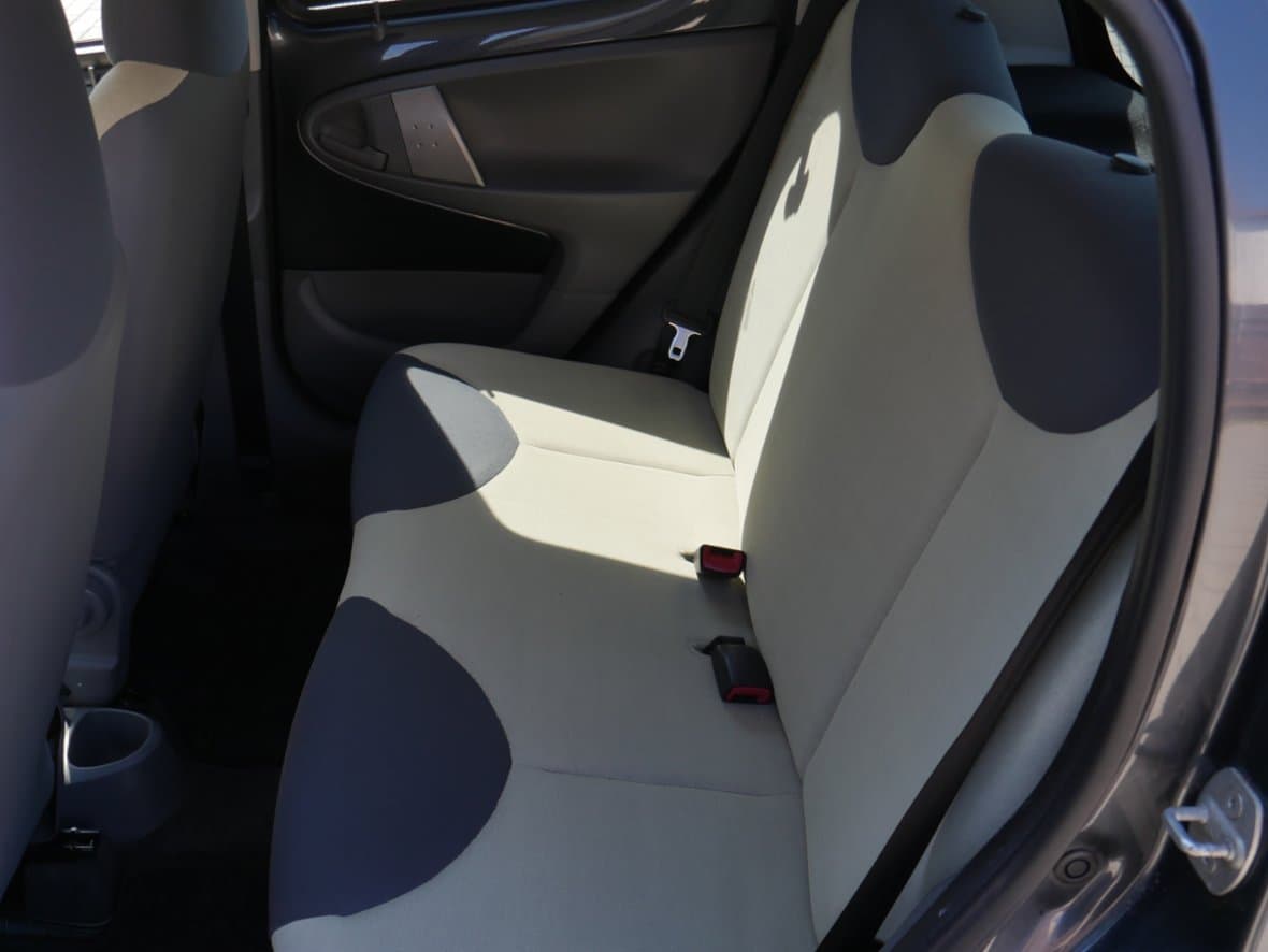 2009 Peugeot 107 - 10