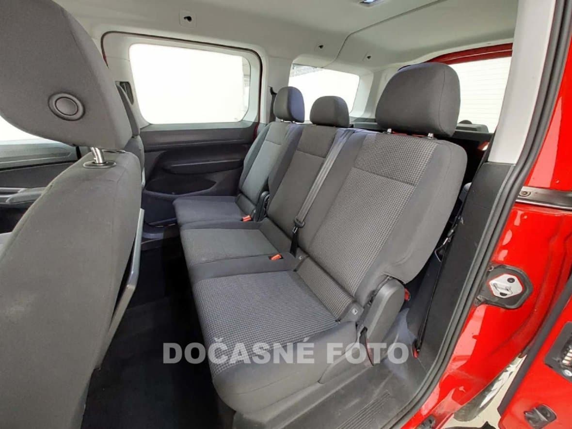 2021 Volkswagen CADDY - 13