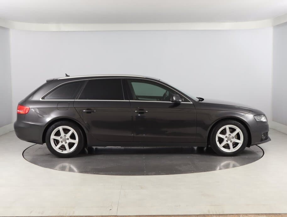 2011 Audi A4 - 8