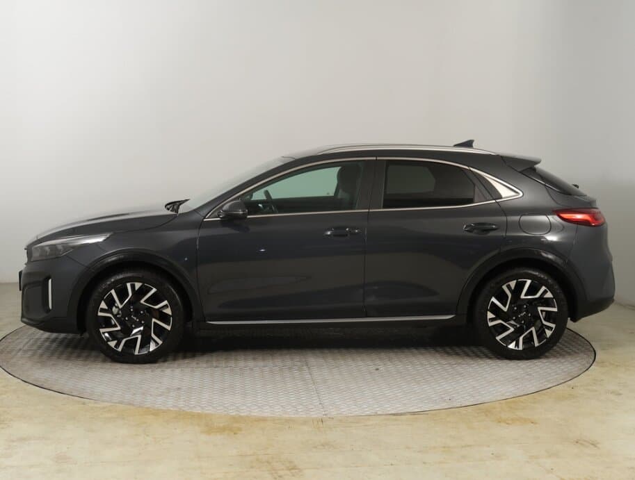 2024 Kia XCEED - 4