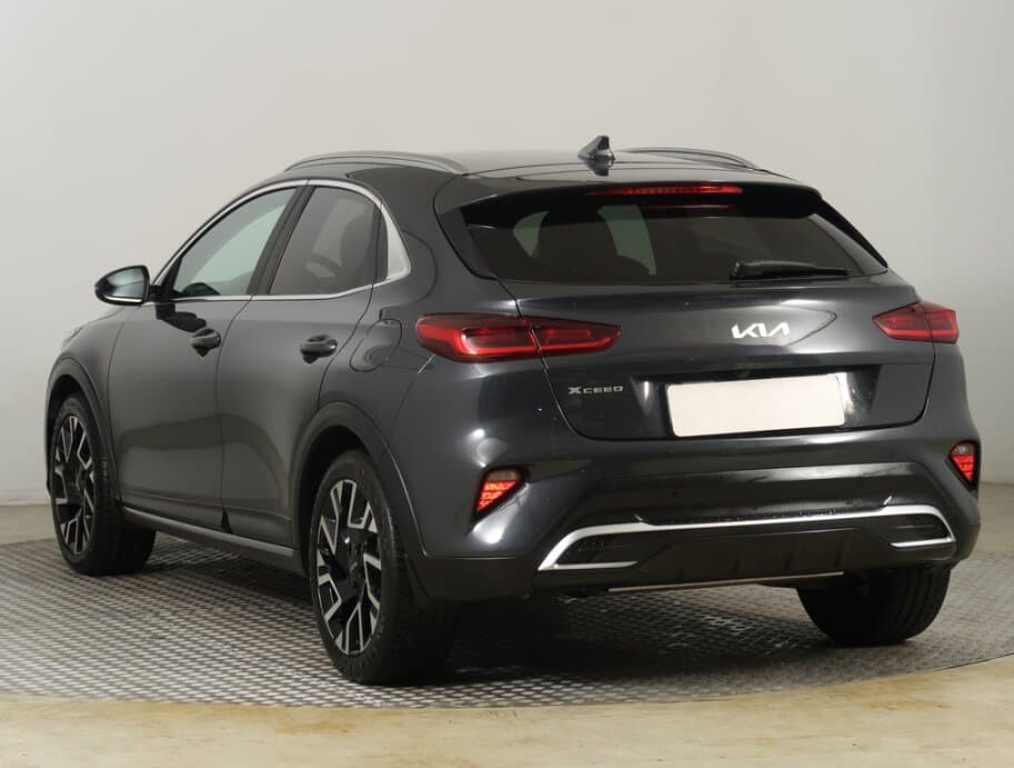 2024 Kia XCEED - 5