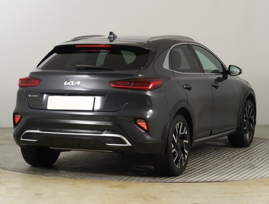 2024 Kia XCEED - 7
