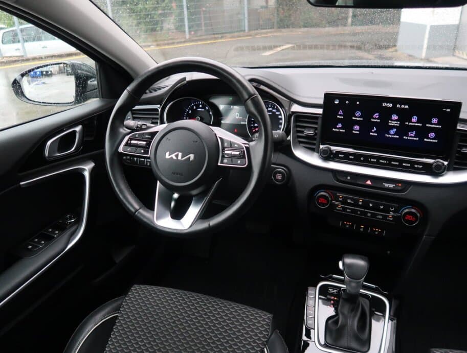 2024 Kia XCEED - 9