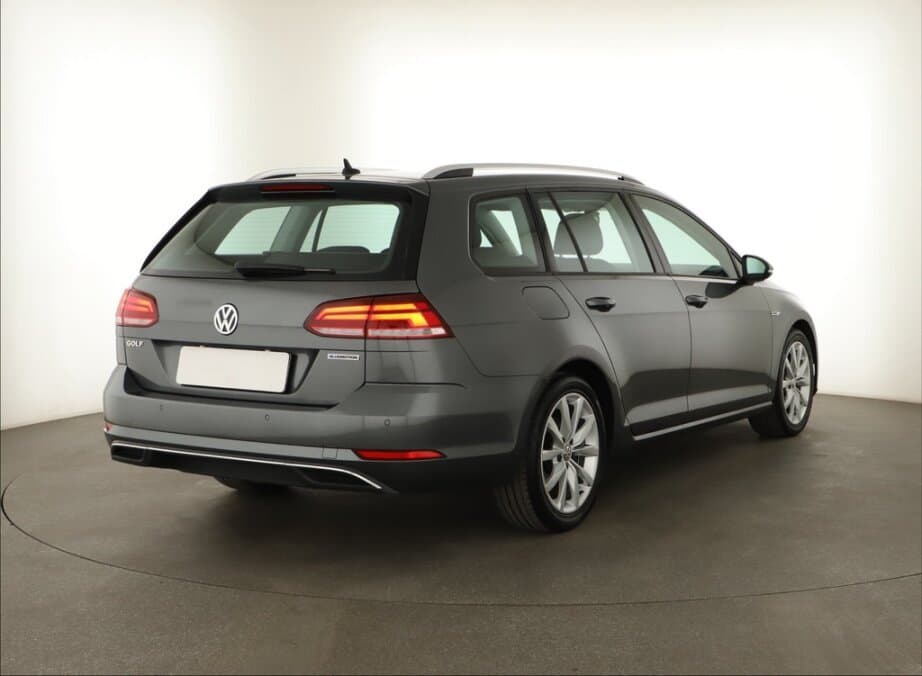 2020 Volkswagen GOLF - 7