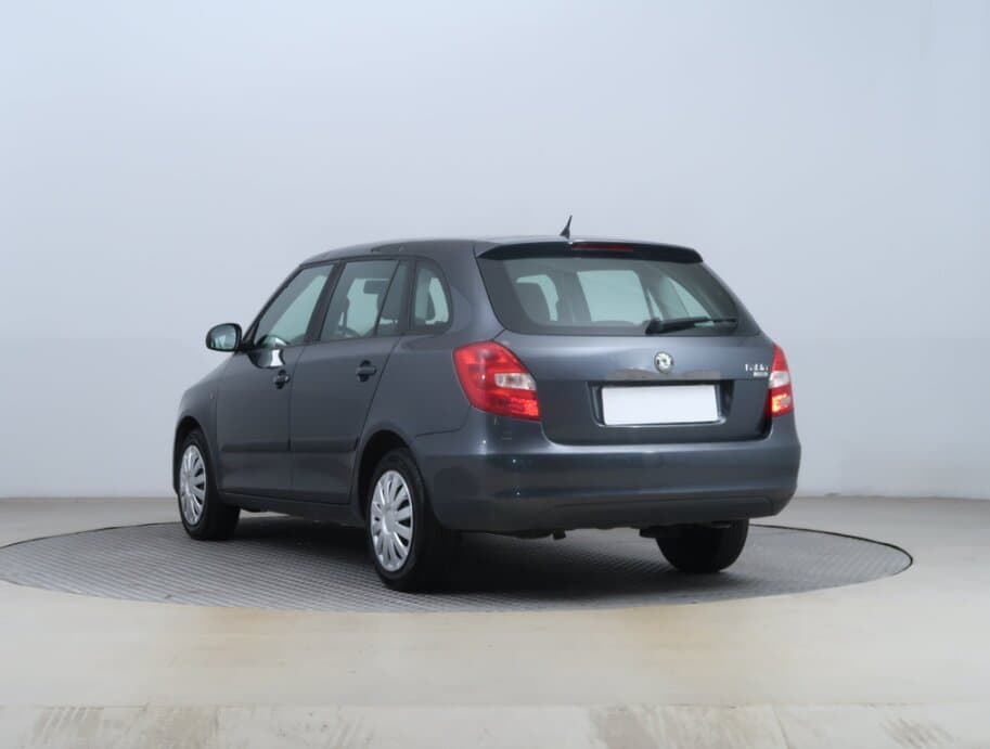 2011 Škoda FABIA - 5