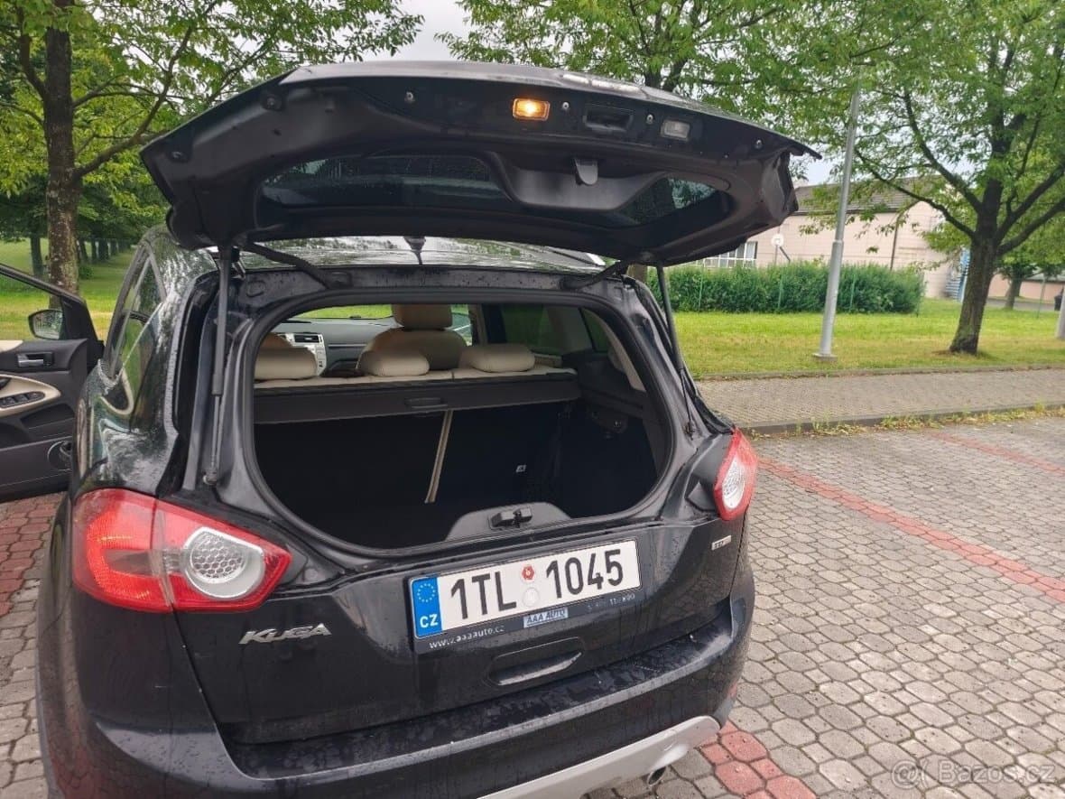 2010 Ford KUGA - 2