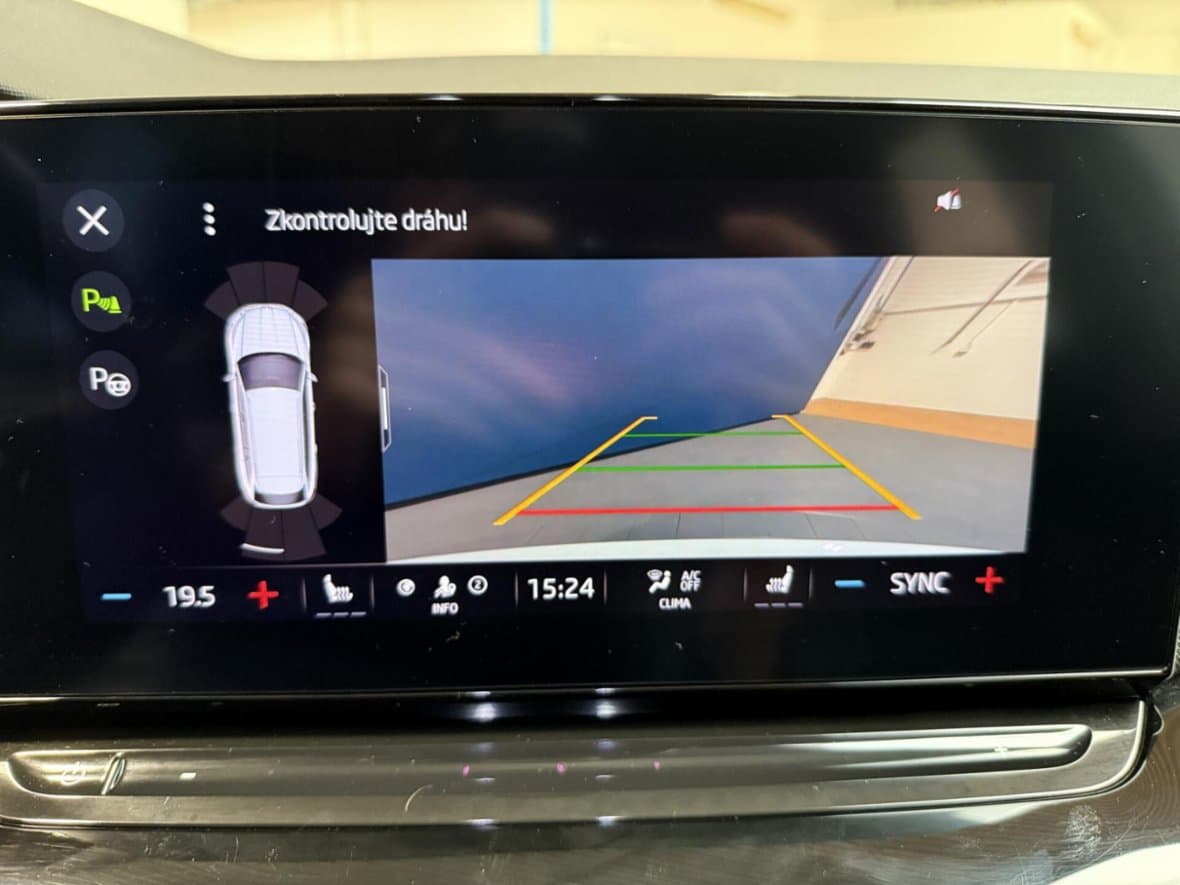 2021 Škoda Octavia - 8