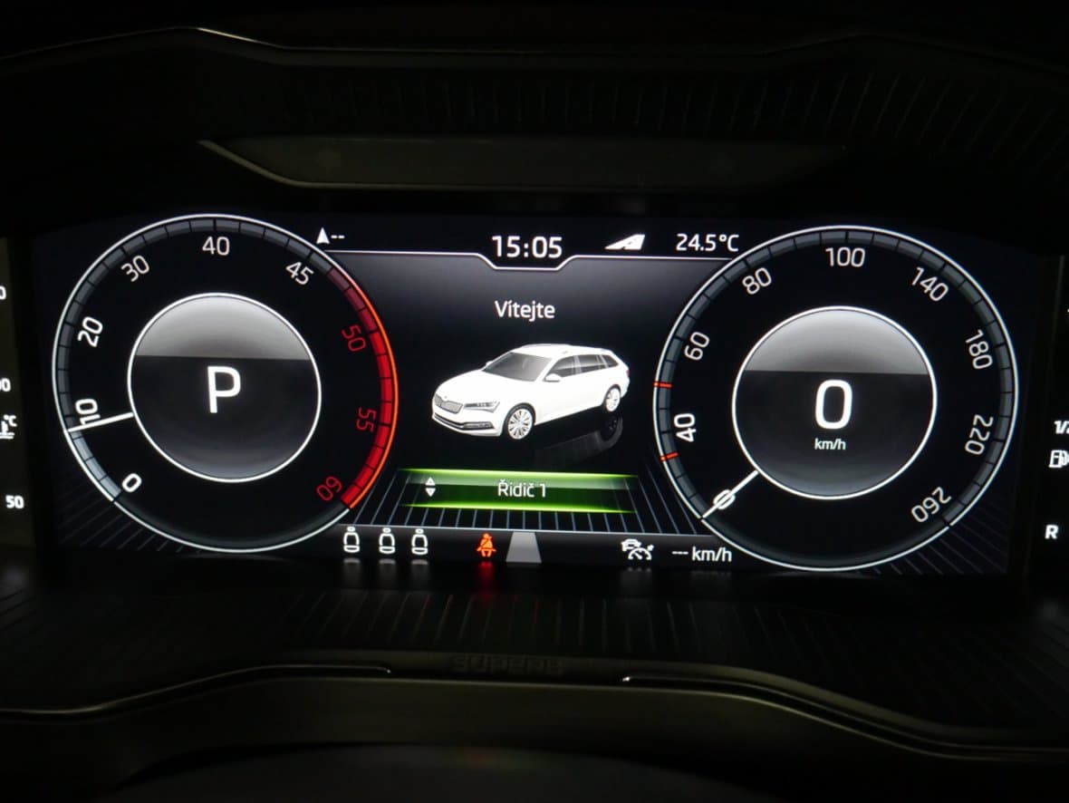 2020 Škoda SUPERB - 14
