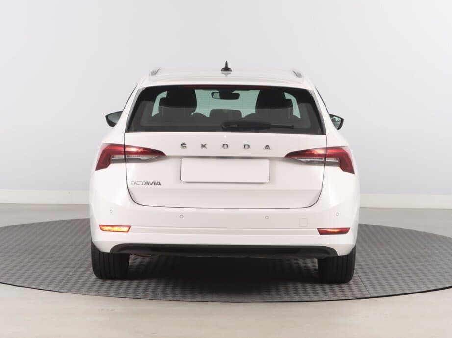 2021 Škoda OCTAVIA - 6