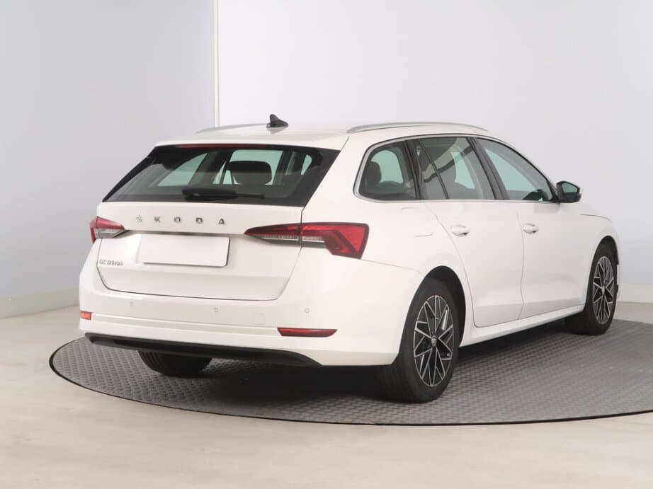 2021 Škoda OCTAVIA - 7