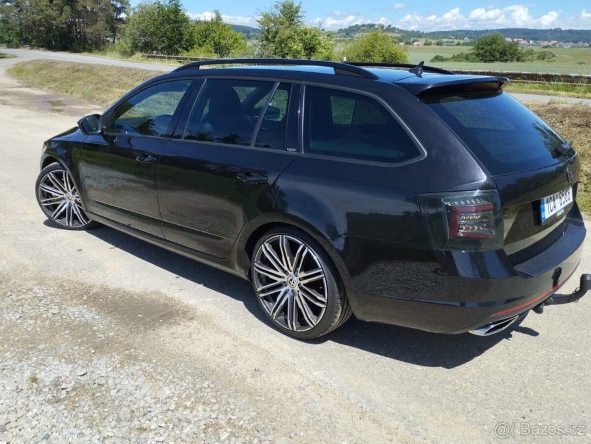 Škoda OCTAVIA - 15
