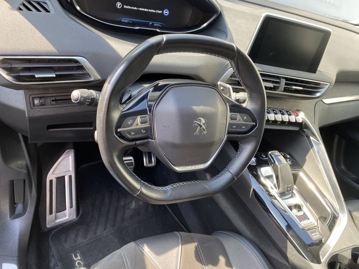 2020 Peugeot 3008 - 12