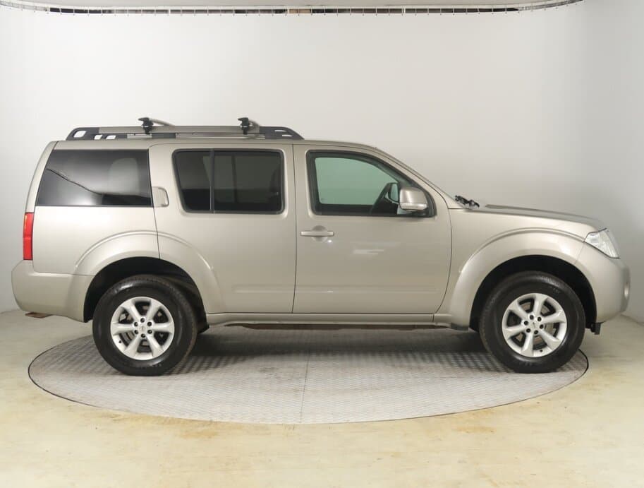 2013 Nissan PATHFINDER - 8
