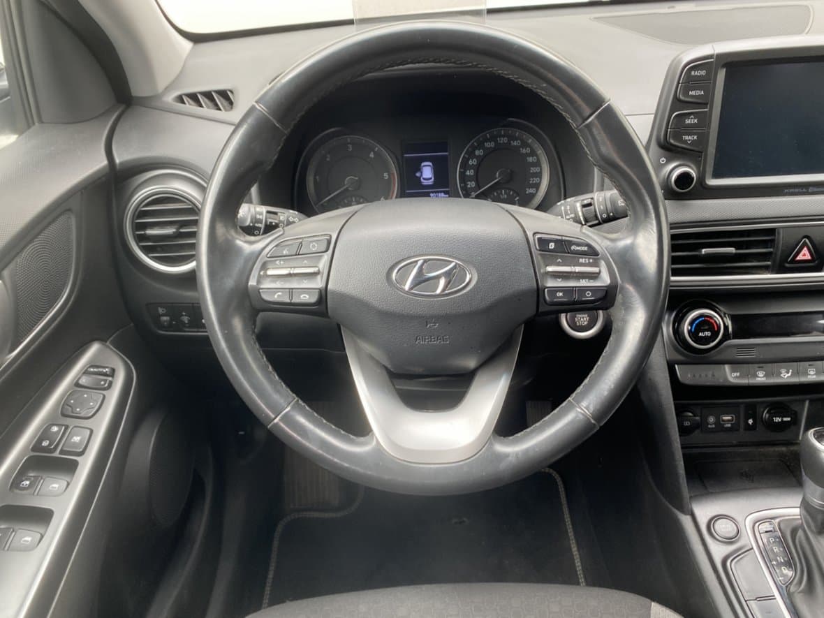 2020 Hyundai KONA - 11