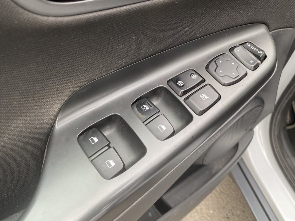2020 Hyundai KONA - 13