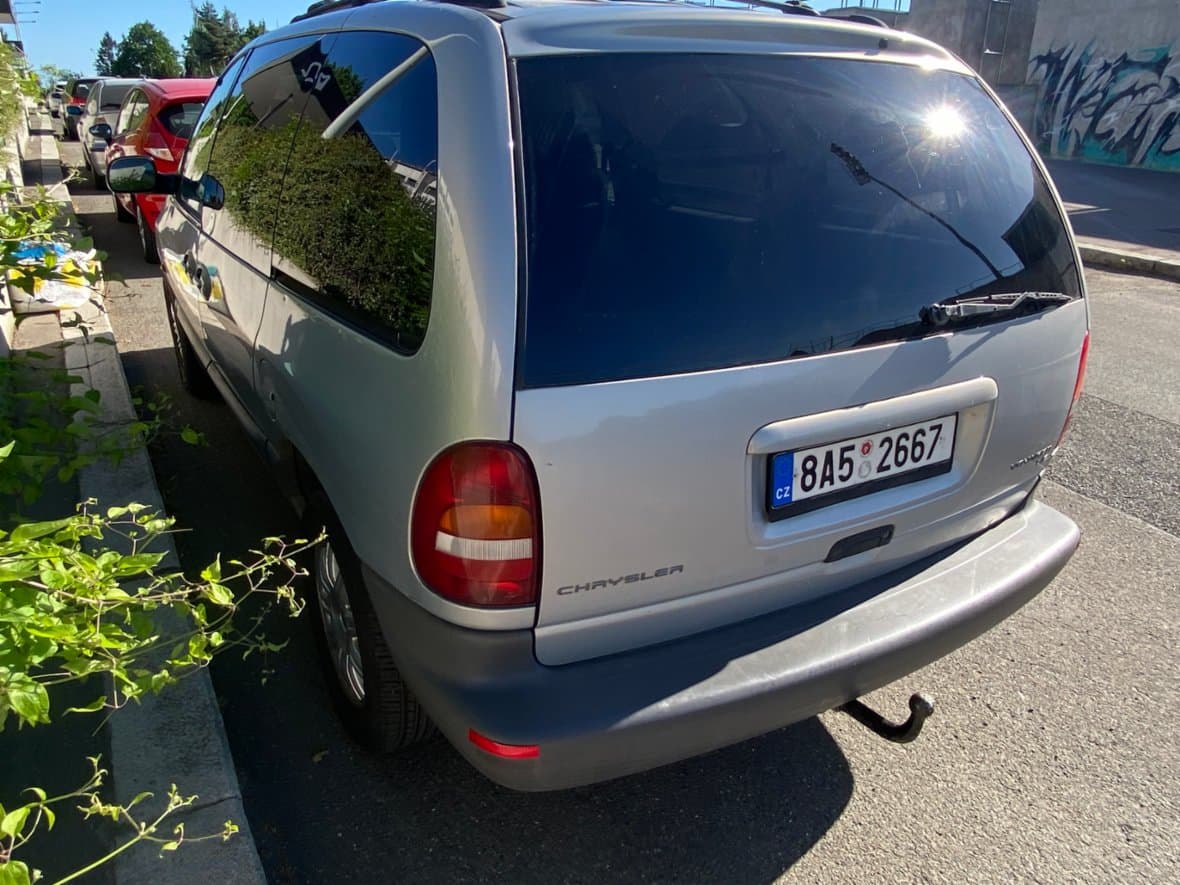 2000 Chrysler VOYAGER - 5
