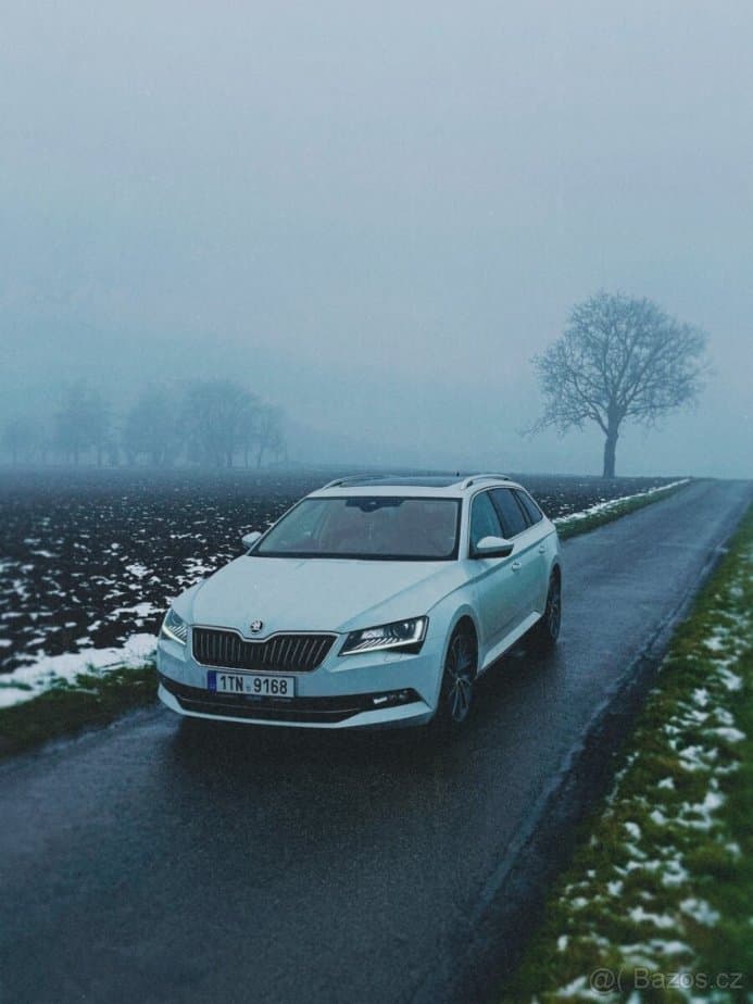 2019 Škoda SUPERB - 20