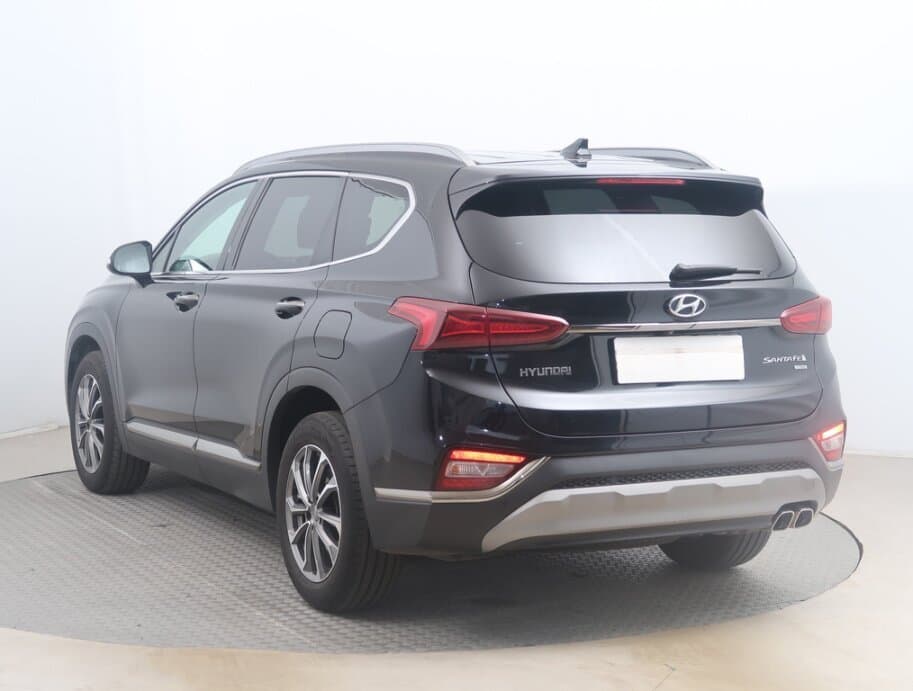 2019 Hyundai SANTA FE - 9