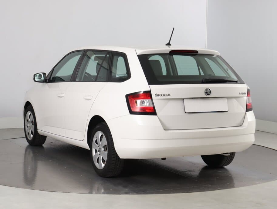 2017 Škoda FABIA - 5
