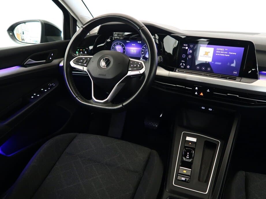 2022 Volkswagen GOLF - 17