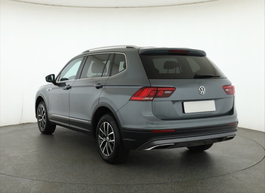 2020 Volkswagen TIGUAN - 5