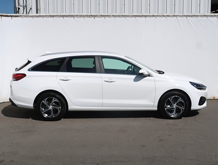 2021 Hyundai i30 - 8