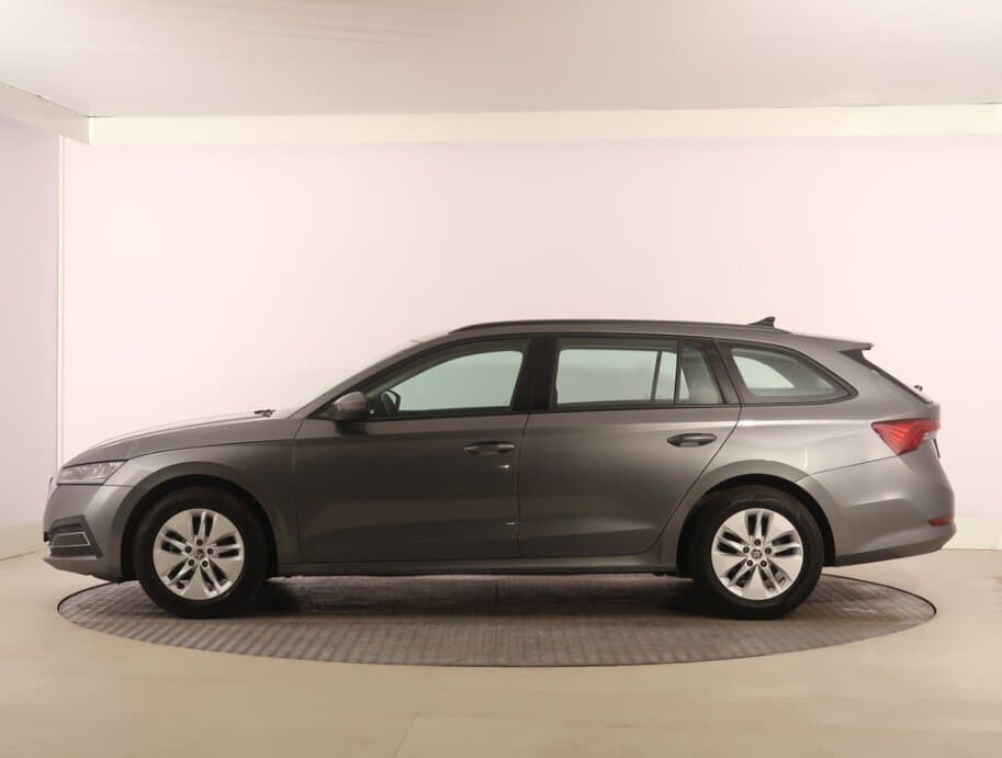 2024 Škoda OCTAVIA - 4