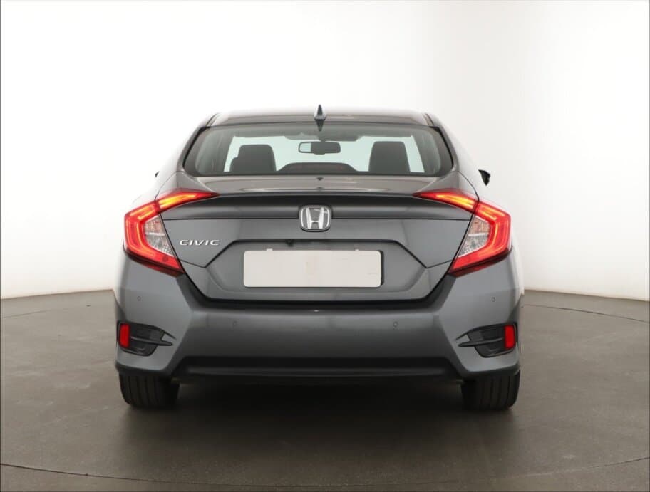 2018 Honda CIVIC - 6