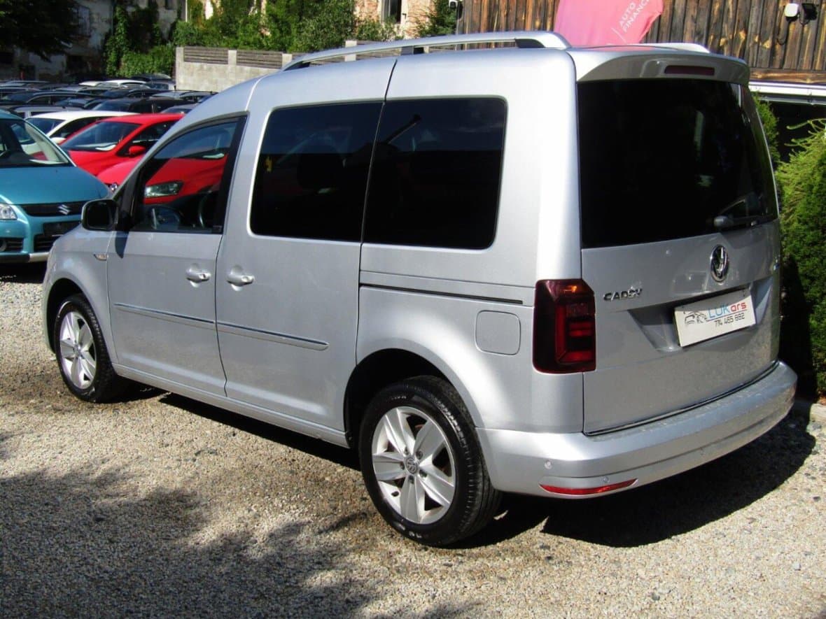 2015 Volkswagen Caddy - 5