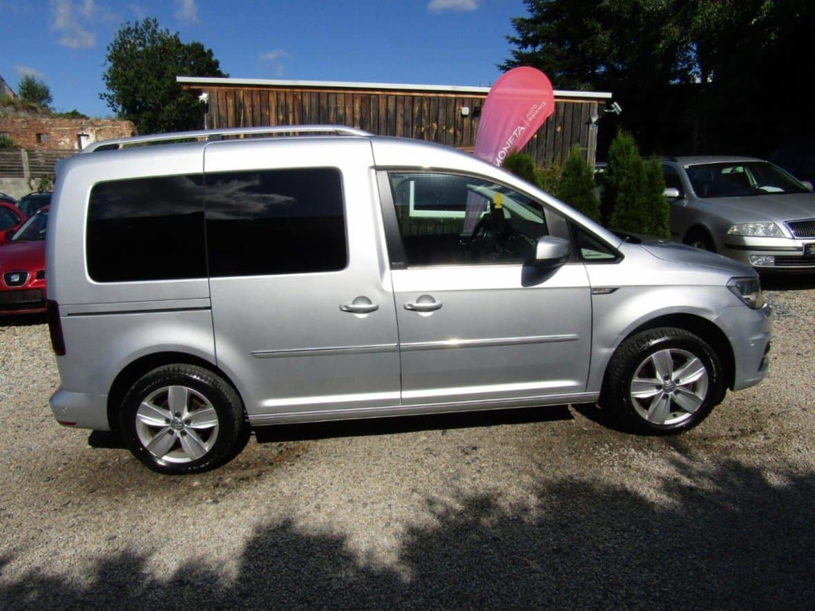 2015 Volkswagen Caddy - 9