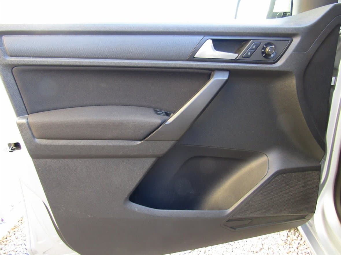 2015 Volkswagen Caddy - 19