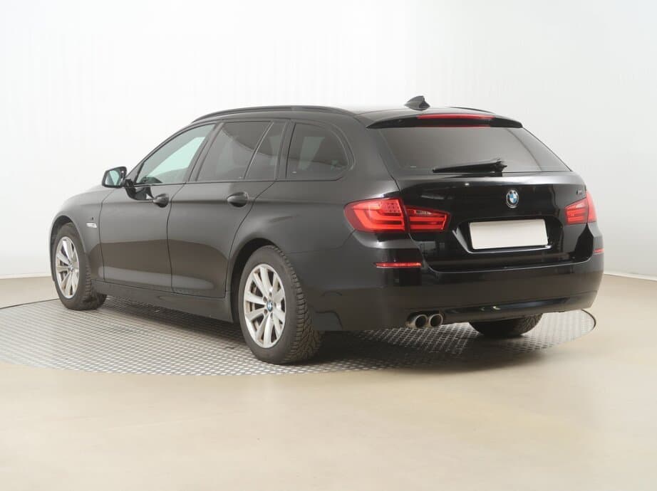 2013 BMW 5-SERIES - 5