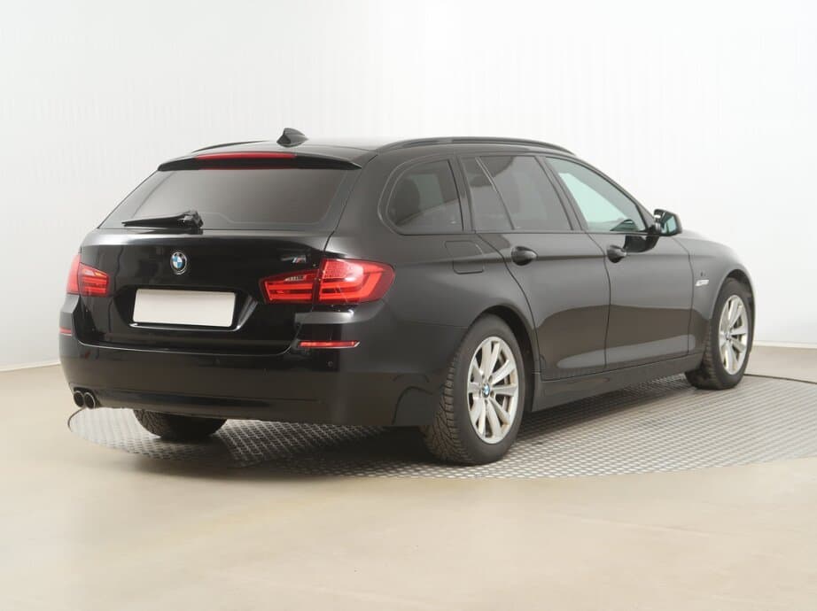 2013 BMW 5-SERIES - 7