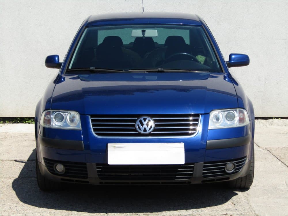 2002 Volkswagen PASSAT - 2