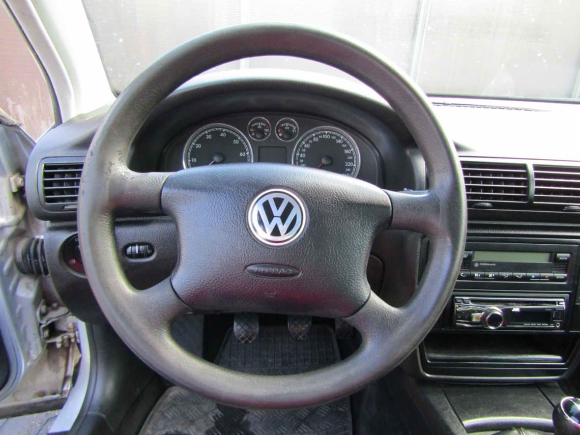 2002 Volkswagen PASSAT - 14