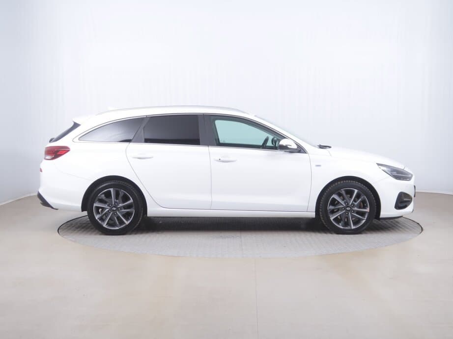 2021 Hyundai i30 - 8