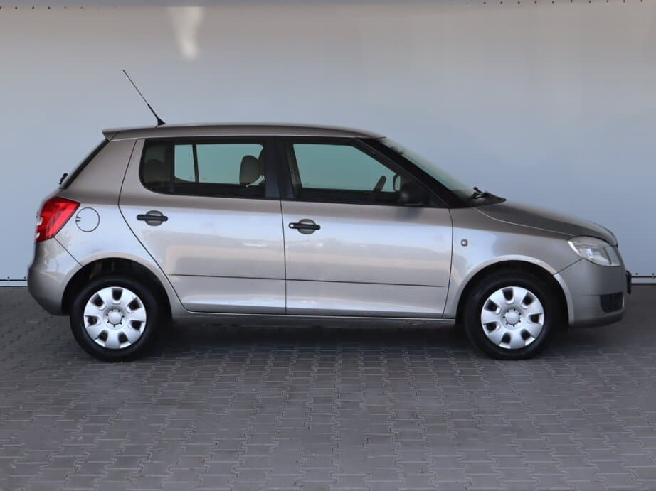 2009 Škoda FABIA - 8