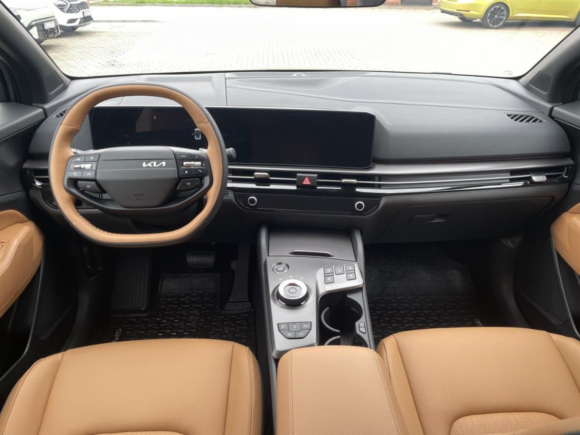 2025 Kia Sportage - 13