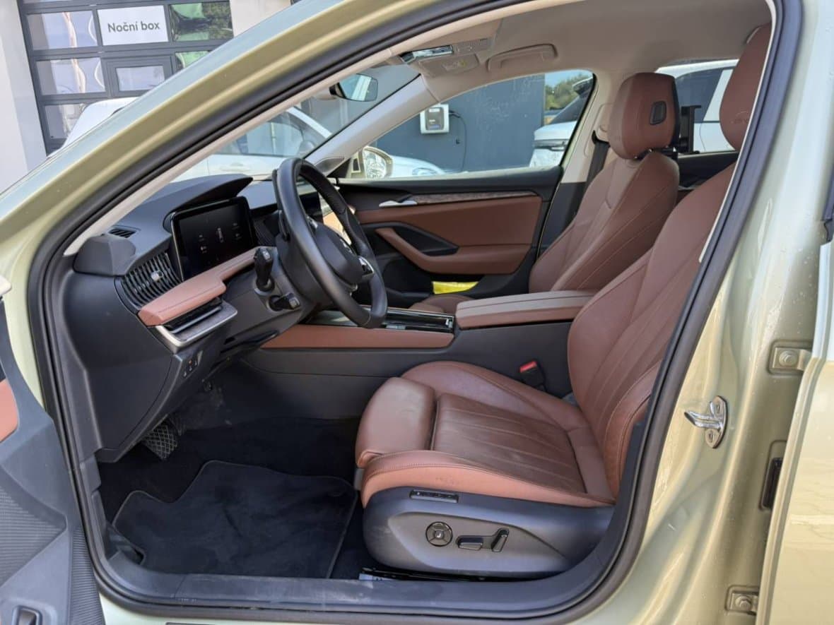 2024 Škoda SUPERB - 9
