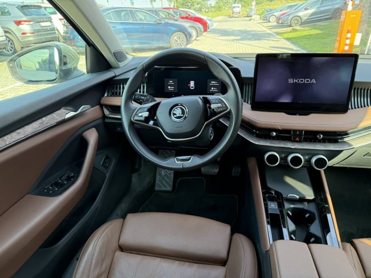 2024 Škoda SUPERB - 17