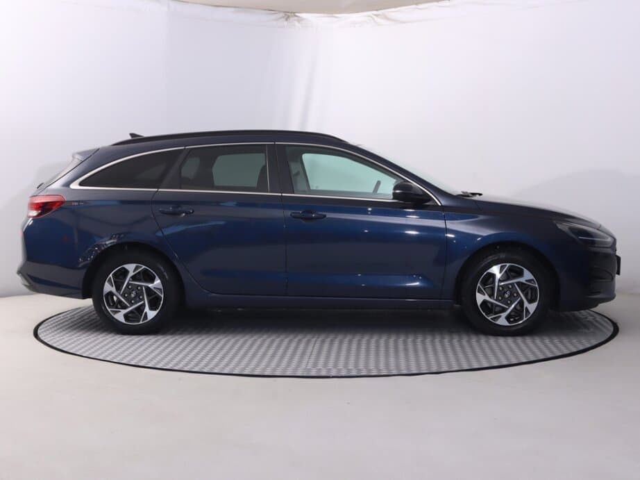 2024 Hyundai i30 - 8