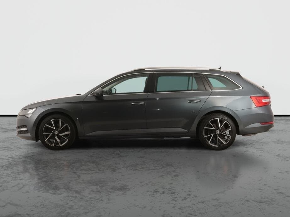 2021 Škoda SUPERB - 4