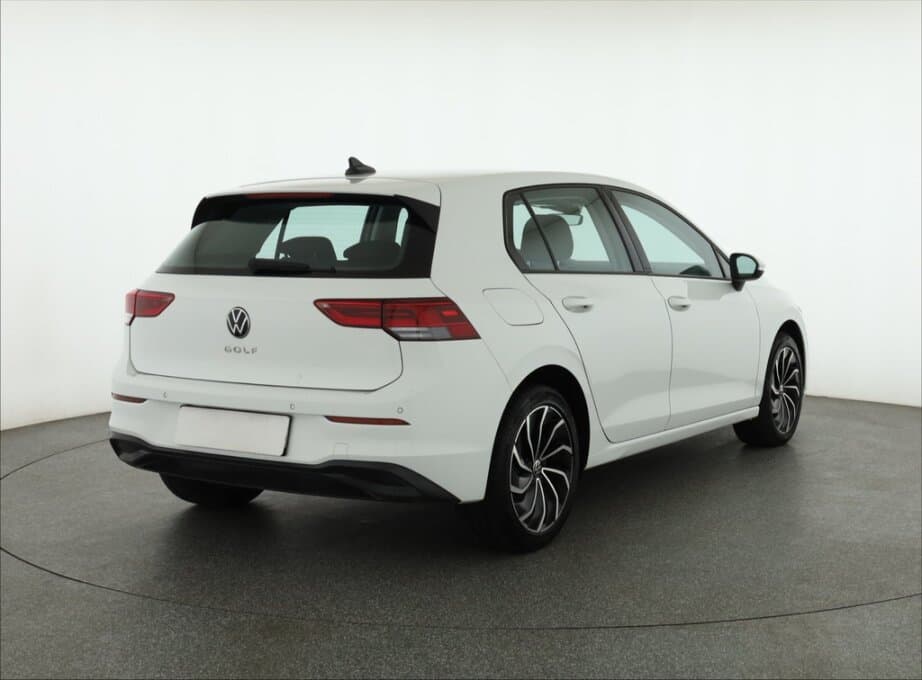 2021 Volkswagen GOLF - 7