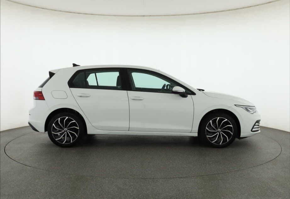 2021 Volkswagen GOLF - 8