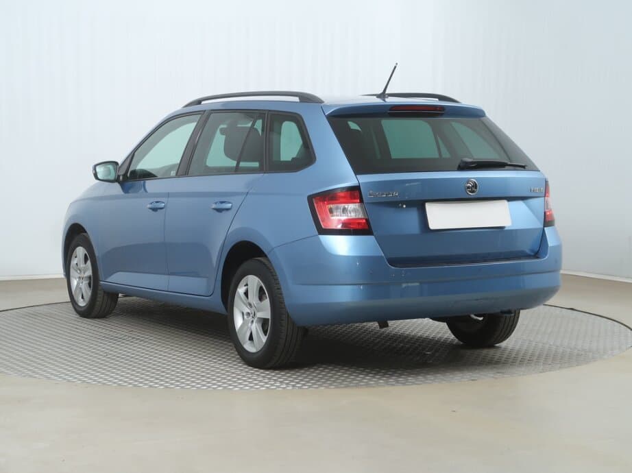 2016 Škoda FABIA - 9