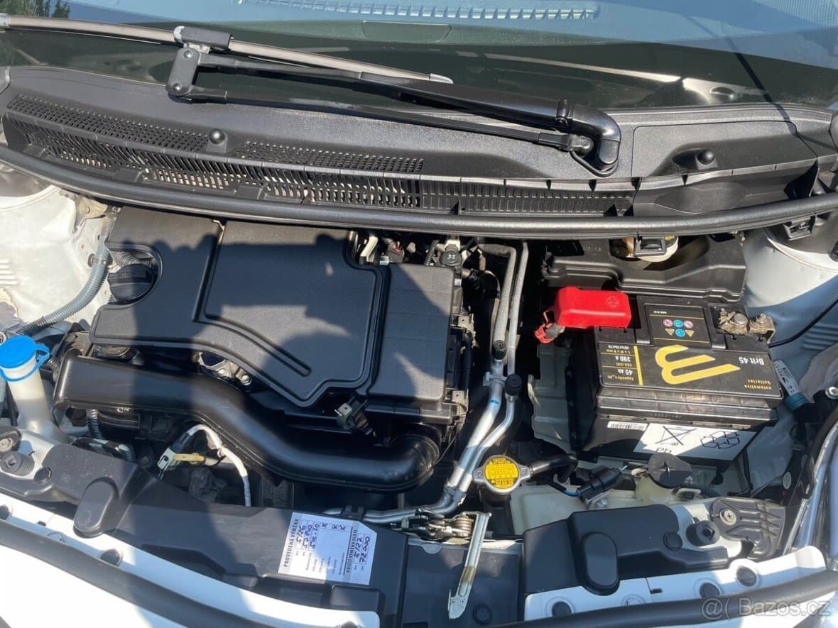 2015 Toyota AYGO - 6