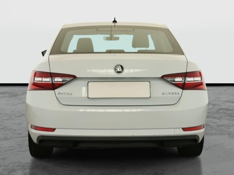 2019 Škoda SUPERB - 6