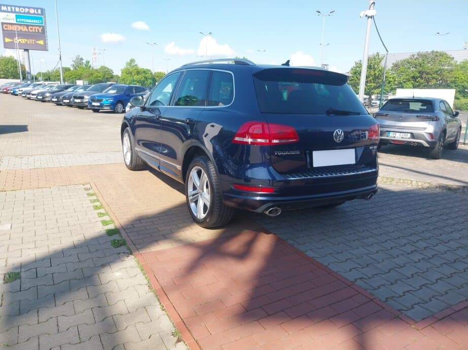 2013 Volkswagen TOUAREG - 5